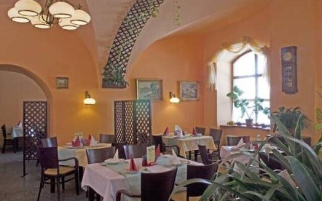 Městský Hotel Dorinka