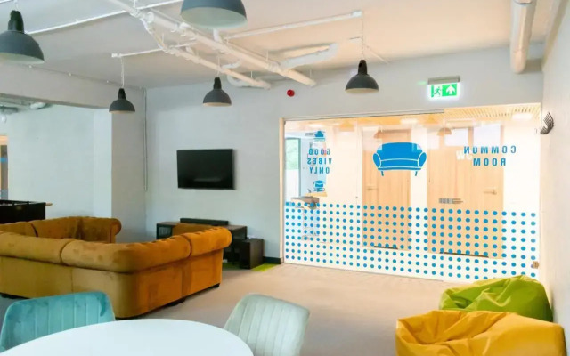 YouthMents - Student Hotel