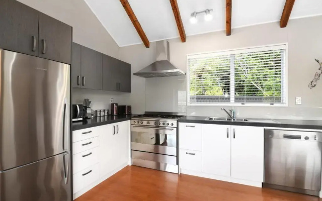Kiwibach - Havelock Holiday Home