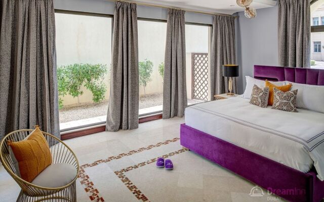 Dream Inn Dubai-Luxury Palm Beach Villa