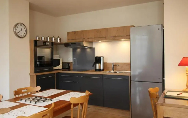 Appartement La Bourboule, 2 pièces, 5 personnes - FR-1-608-56