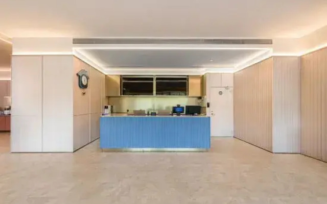 HanTing Hotel (Zibobei Railway Station Liuquan Road)