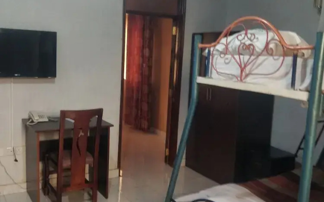 Enjoy Guest Hotel