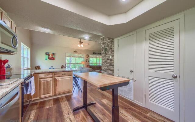 Red Barn Cabin Rr9122rb Home