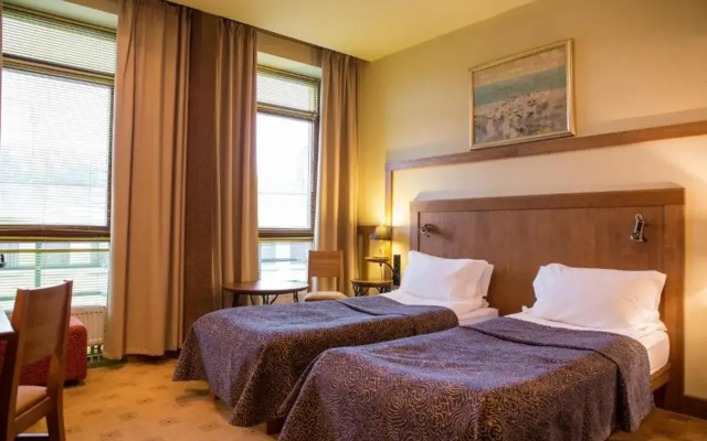 Best Western Santakos Hotel