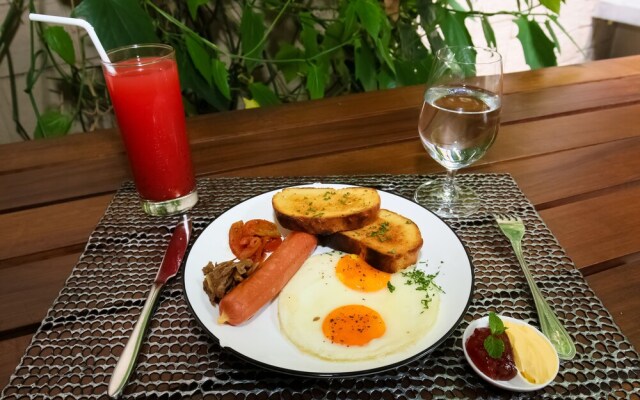 Hotel Mirissa Regent