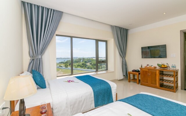 Navy Hotel Cam Ranh