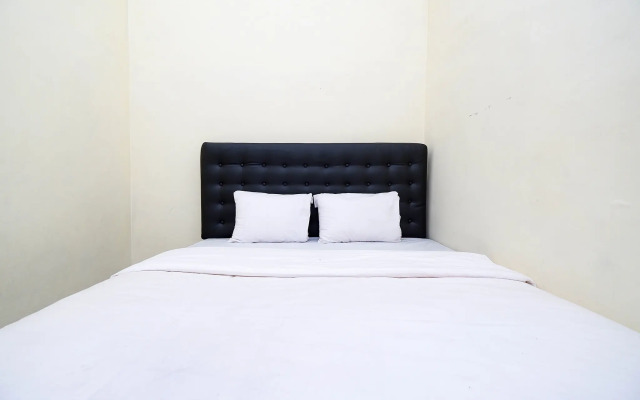 Super OYO Capital O 2258 Santana Syariah Guest House