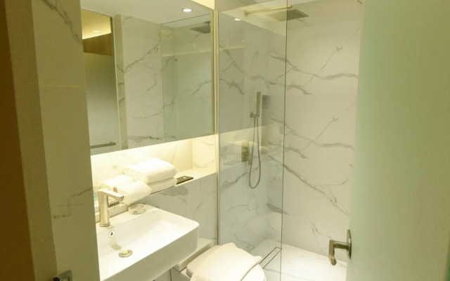 Red Hotel Cubao, Quezon City