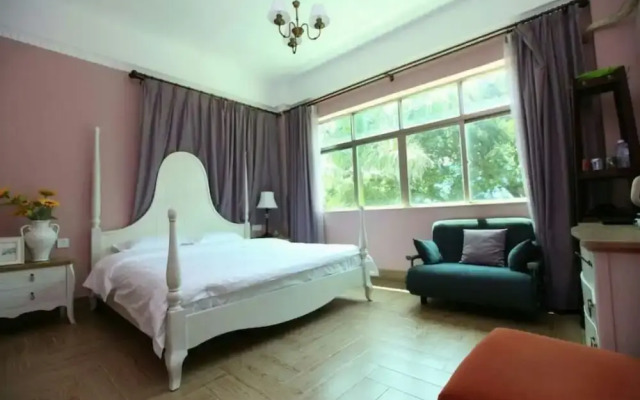 Secret Garden Inn