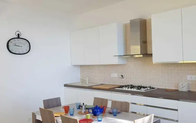 Lovely Apartment on the Ligurian Sea