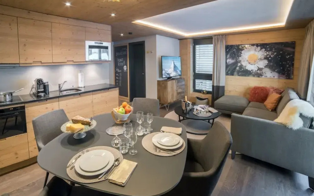 Mountain Exposure Luxury Chalets & Penthouses & Apartments