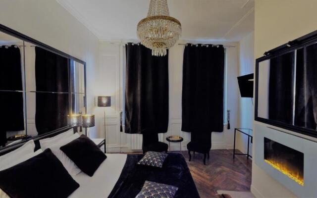 La Galerie des Glaces