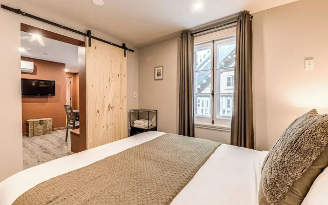 Quebec City 2 Bedroom Treasure