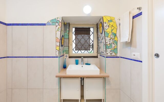 Apartment - Corso V. Emanuele IV BH 84