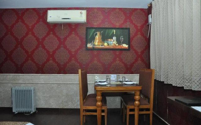 Hotel JSR Continental