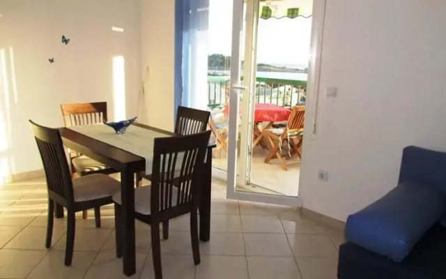 Apartments Tonka Makarska