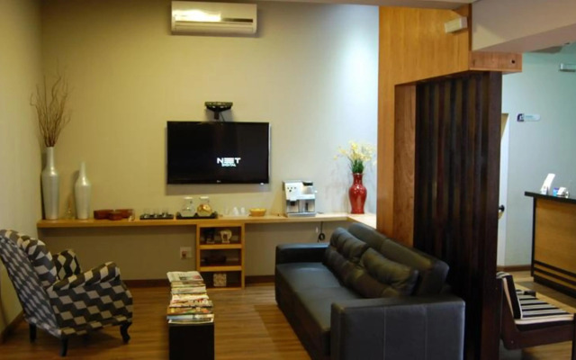 Ideali Hotel