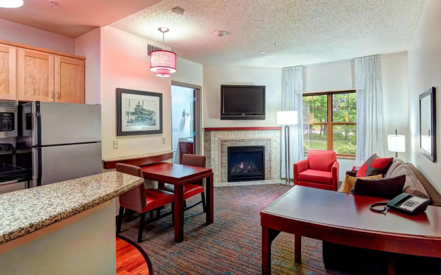 Residence Inn by Marriott Minneapolis Plymouth