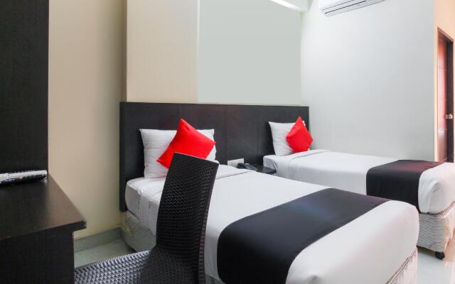 Capital O 70043 Limestone Luxury Rooms