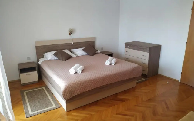 Apartment Buto 2 2 pax