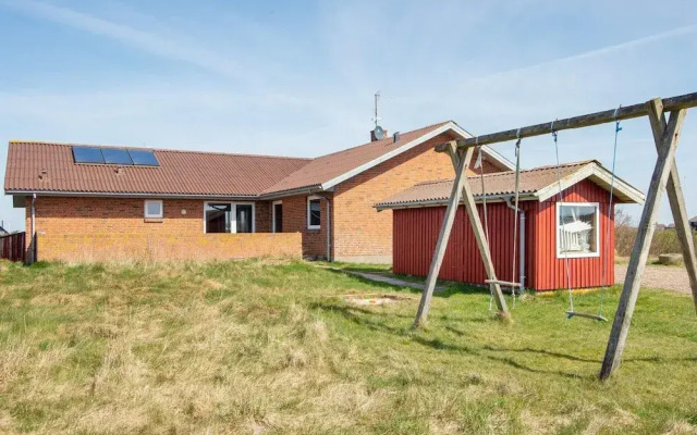 14 Person Holiday Home in Harboore