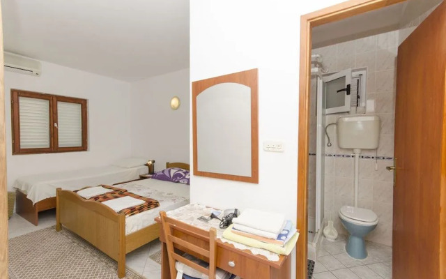 Apartments And Rooms Nike