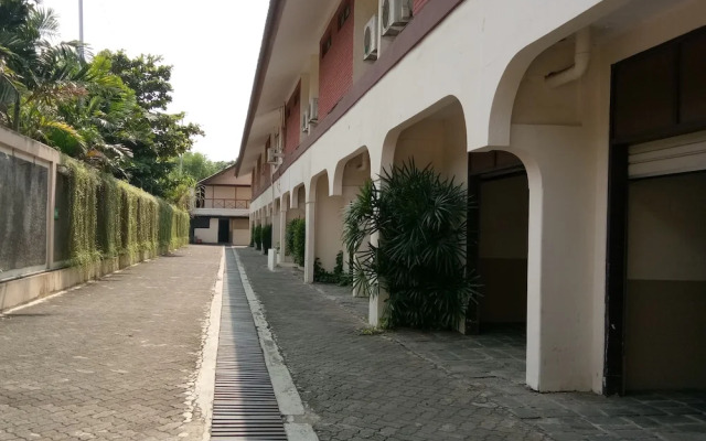 C'One Hotel Cempaka Putih