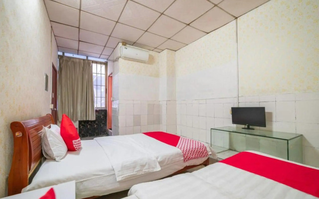 Xiyangyang Apartment (Guangzhou Xintang Metro Station Sun City)