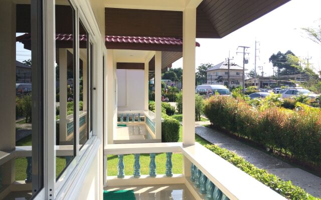 Phuket Airport Villa