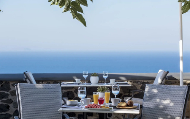 Amber Light Villas Santorini