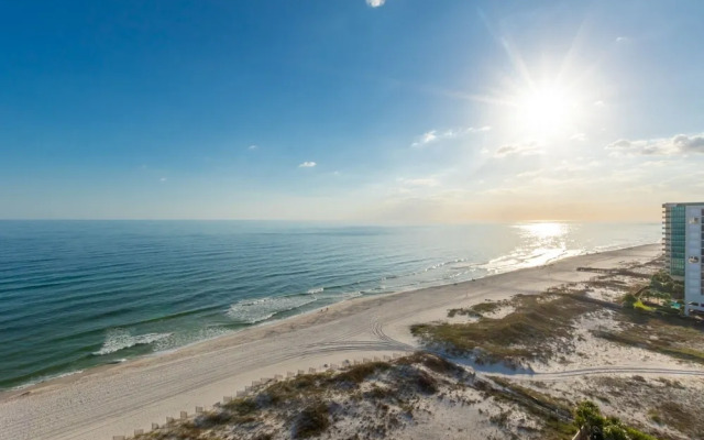 Phoenix X 1403 3 Bedroom Condo