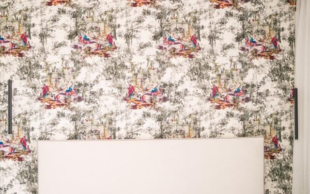 Welcomely - Superior Room - Dith Piaf