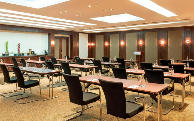 Sheraton Jeddah Hotel - Saudi Brothers Commercial Company Branch