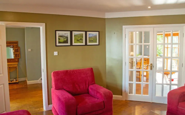 Dingle Town Holiday Home