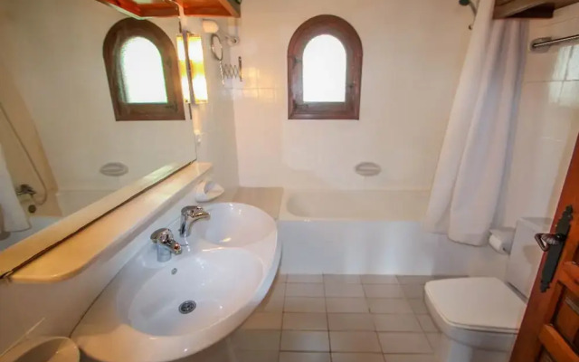 Sweet - modern, well-equipped villa with private pool in Benissa