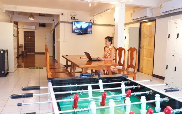 Esse Hostel