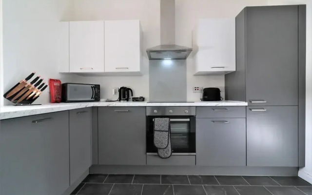 No 9 Bonnet Apartments - 3 Bed