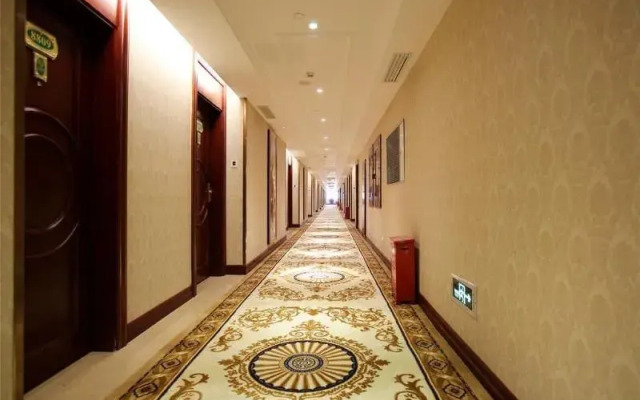 Vienna Hotel Shenzhen Longhua Qinghu Road Branch