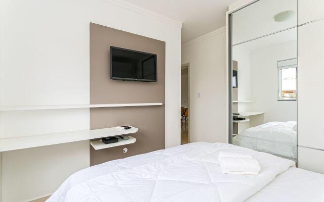 Aconchegante apto com churrasq nos Ingleses ROB203