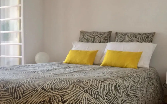 Sant'Ana Guest House