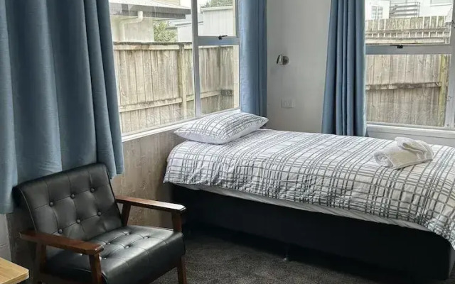 Avon Apartments