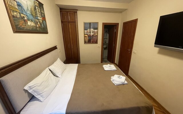 Travelling Actor - Skadarlija