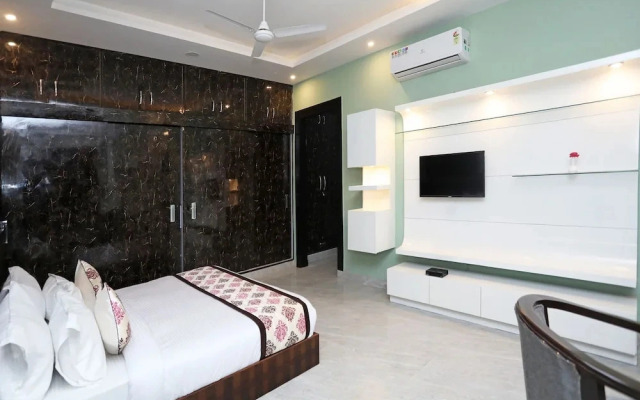 OYO Flagship 190 Gomti Nagar