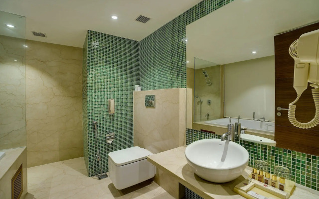Ramee Grand Hotel and Spa, Pune
