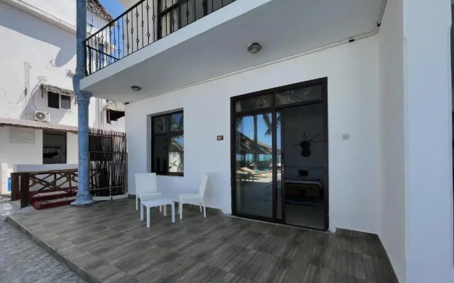 BIANCO AZZURRO Hotel & Restaurant