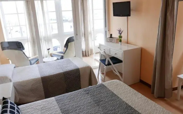 Hotel Cais