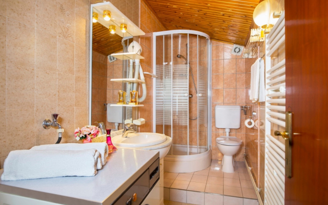 Apartment Gracia - with great view: A3-mansarda Rabac, Istria