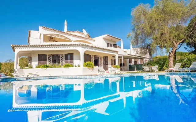 Villa Phi Phi