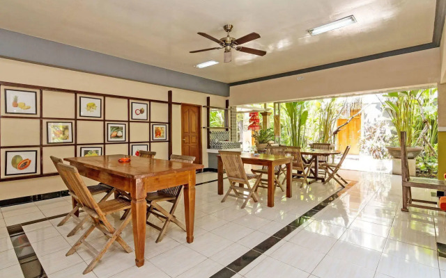 ZEN Rooms Celagi Basur